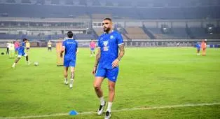 Alami Cedera Hamstring, Musim Kurzawa Selesai Lebih Cepat