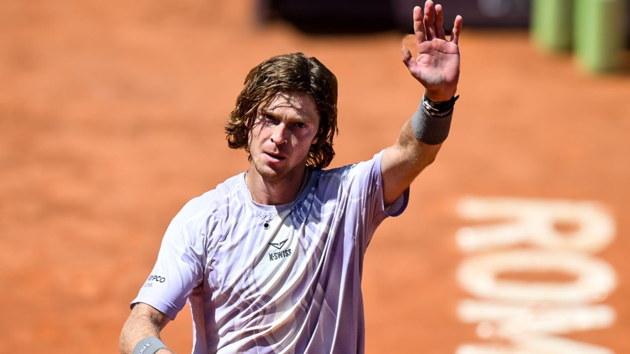 Andrey Rublev Pertahankan Dominasi Atas Alejandro Davidovich Fokina Di Roma