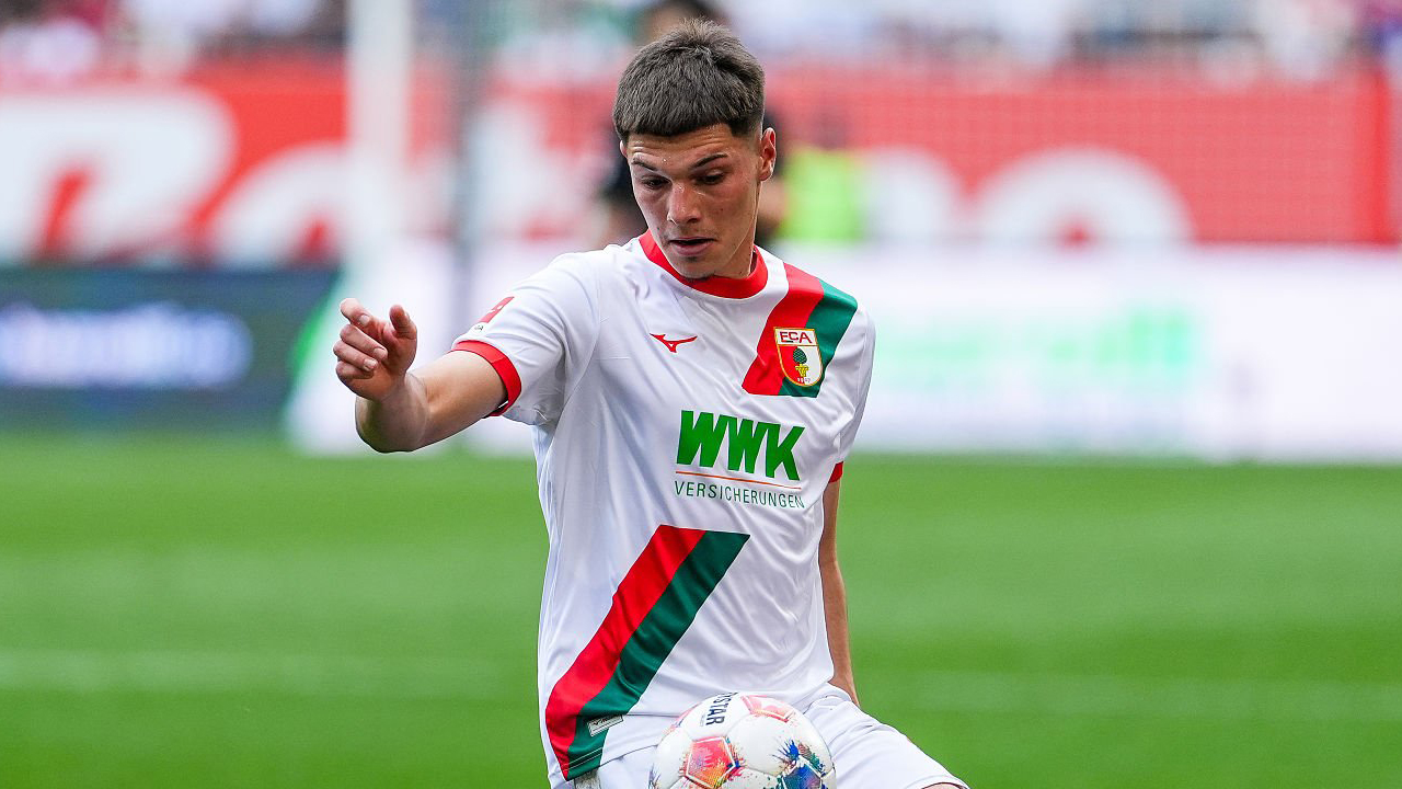 Augsburg Bungkam Gladbach, Mert Komur Puji Kerja Keras Tim