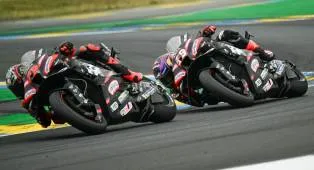 Bezzecchi Kalah Cepat dari Martin di GP Prancis
