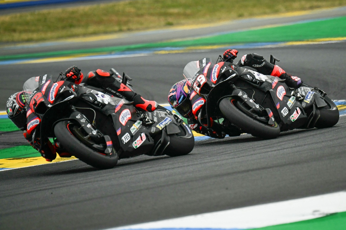 Bezzecchi Kalah Cepat dari Martin di GP Prancis