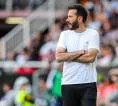 Carlos Corberan Targetkan Valencia Sapu Bersih Tiga Laga Tersisa