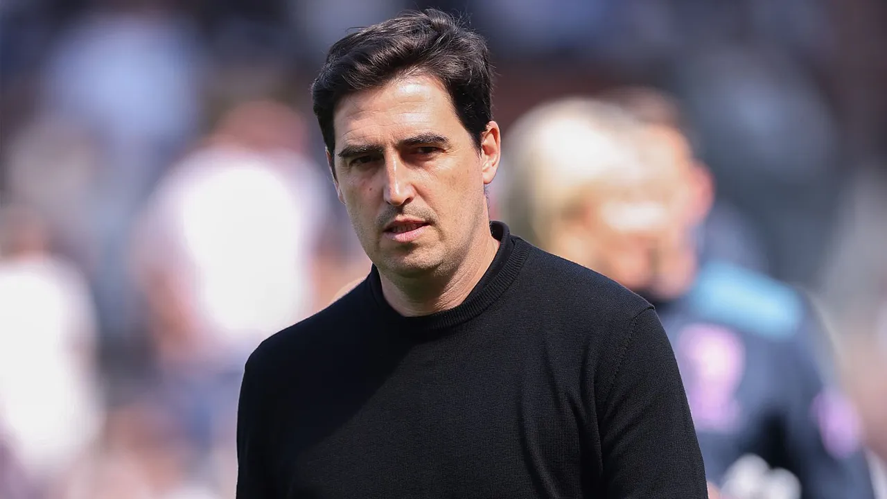 Chelsea Serius Kejar Andoni Iraola untuk Jadi Manajer Baru