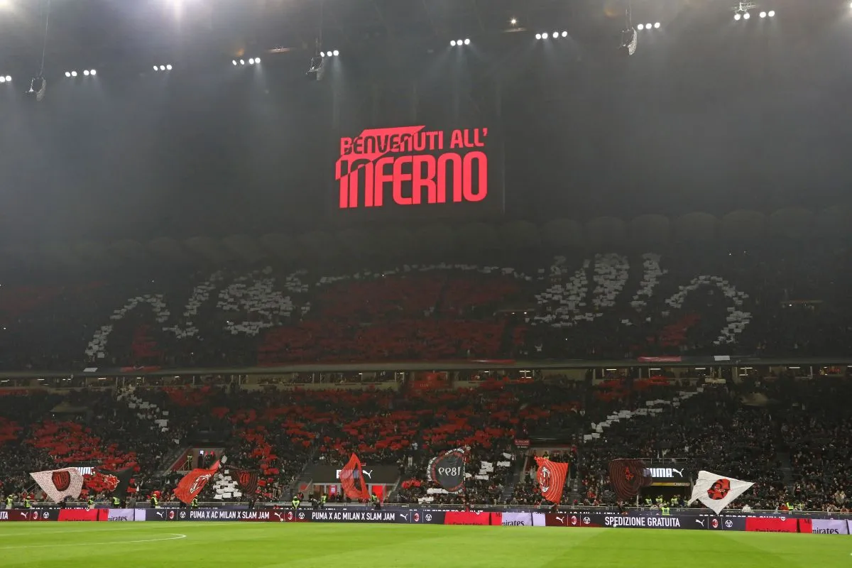 Curva Sud Sepi, Milanisti Serukan Nama Maldini Usai Kekalahan dari Atalanta - sumber: (footballitalia)