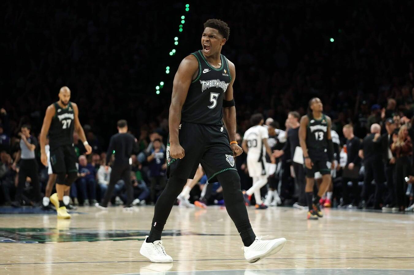 Edwards Bawa Timberwolves Samakan Seri Lawan Spurs