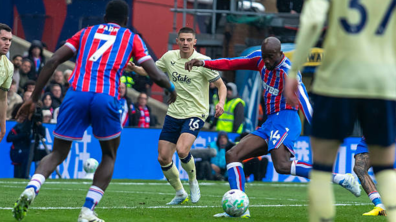 Hasil Pertandingan Premier League: Crystal Palace 2-2 Everton