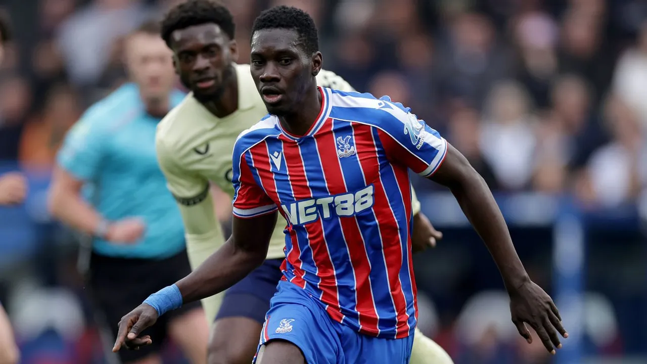 Ismaila Sarr Puas Palace Amankan Poin Saat Hadapi Everton