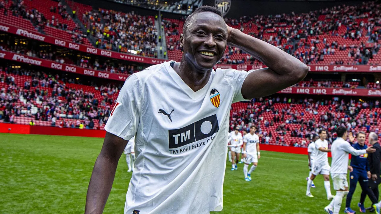 Umar Sadiq.