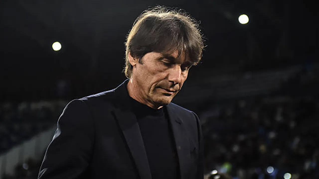 Antonio Conte Nilai Tanda Kekalahan Napoli dari Bologna Sudah Terlihat Sejak Awal Laga