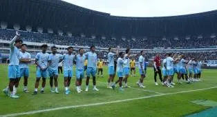 Cerita Persib Diintimidasi Oknum Suporter Persija di Bandara