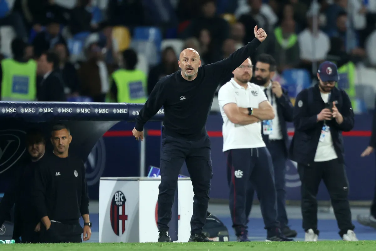 Diskusi Masa Depan Bologna: Rowe Tetap Jadi Faktor X - sumber: (footballitalia)