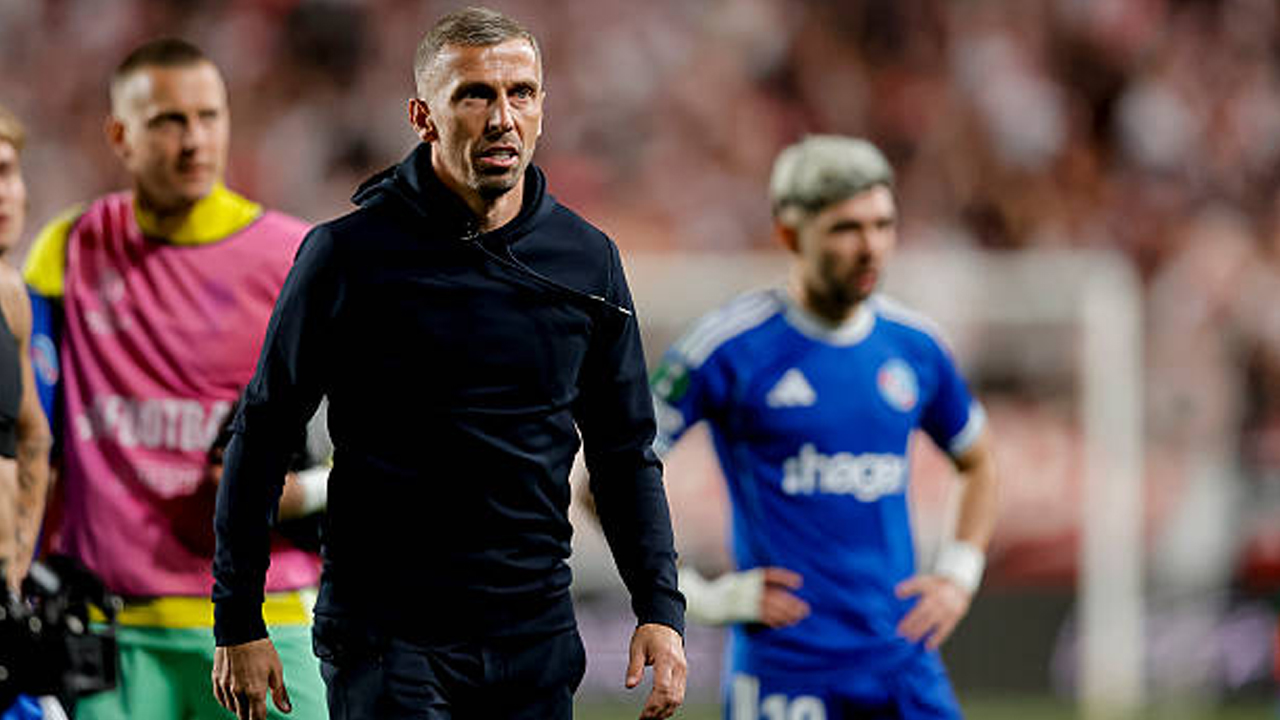 Gary O'Neill Soroti Dampak BlueCo Terhadap Penurunan Performa Strasbourg
