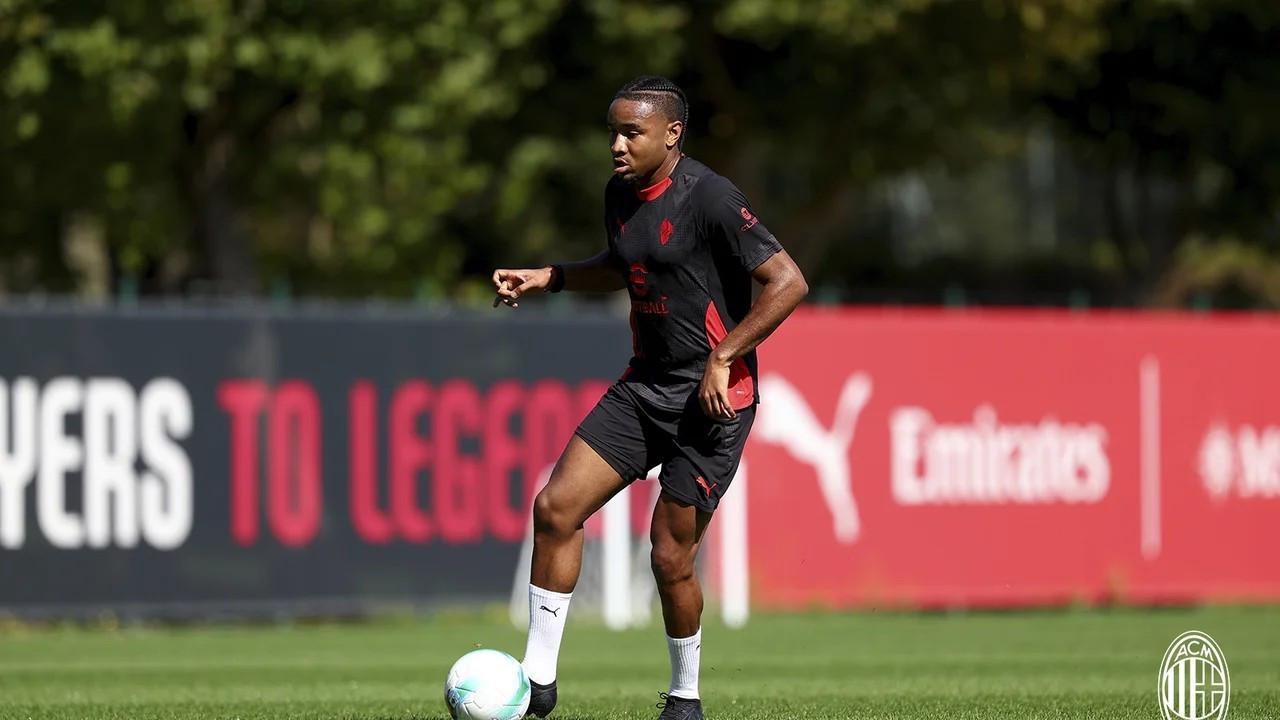 Hakan Safi Temui AC Milan di Casa Milan, Bahas Christopher Nkunku