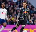 Joe Rodon Puas Leeds Bisa Curi Poin dari Kandang Spurs