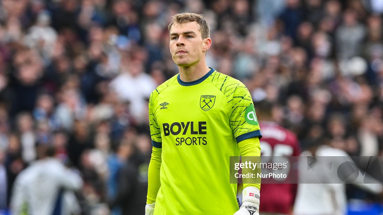 Mads Hermansen Murka Gol West Ham Dianulir VAR