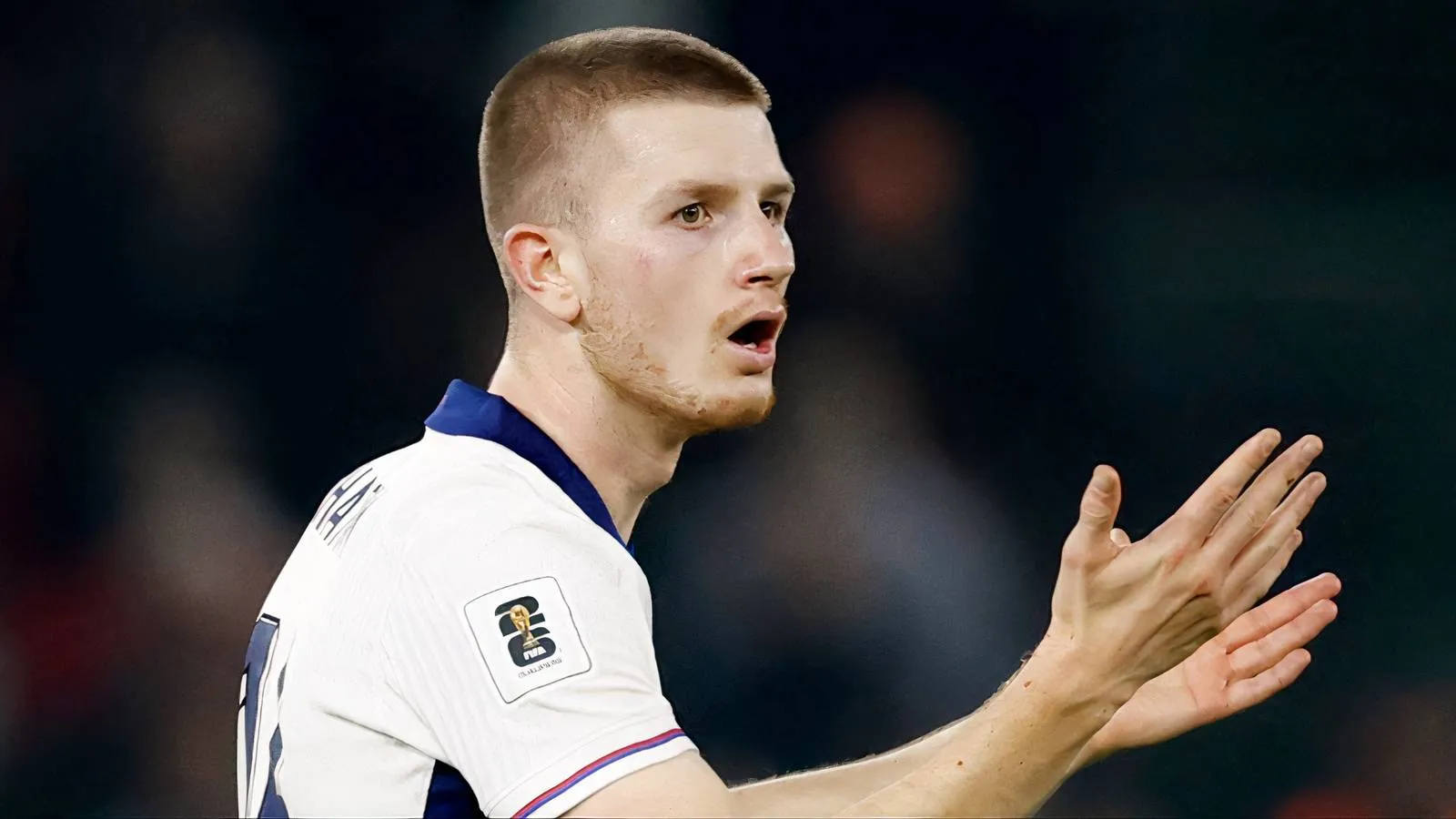 Man United Incar Bintang Muda Sensasional Crystal Palace - sumber: (givemesport)