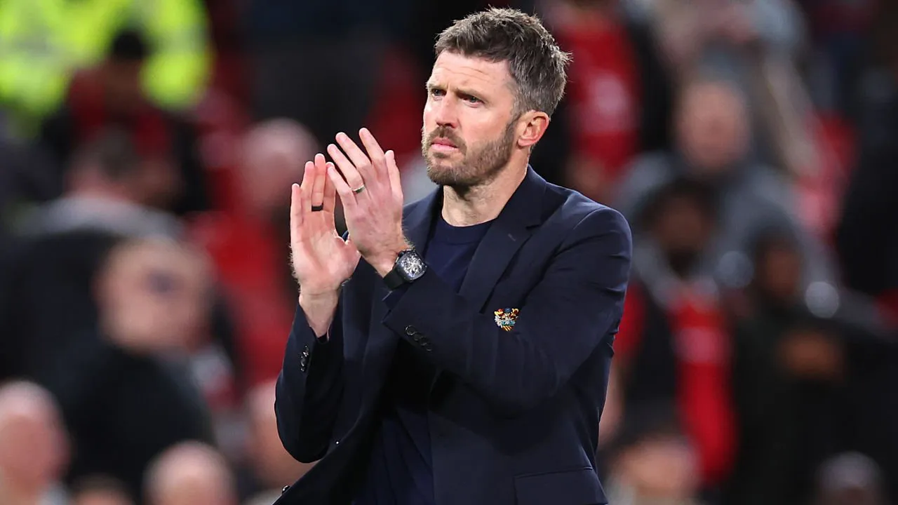 MU Tak Punya Alasan Tolak Michael Carrick Jadi Manajer Permanen