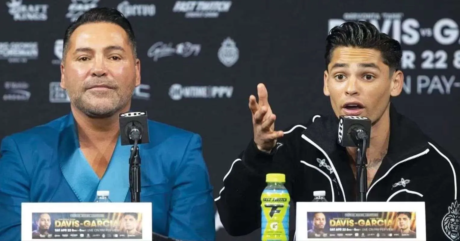 Pacquiao Prediksi De La Hoya Prima vs Ryan Garcia - sumber: (secondsout)
