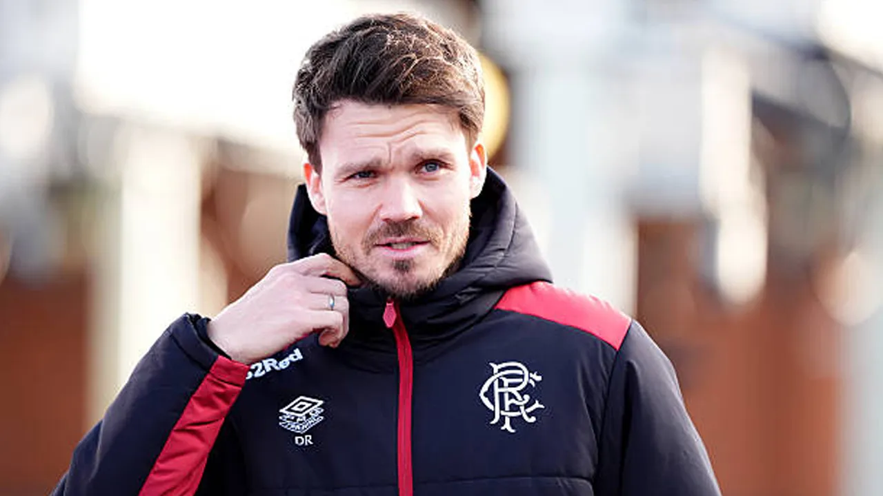 Tidak Ada Keraguan, Danny Rohl Pastikan Tetap Latih Rangers Musim Depan