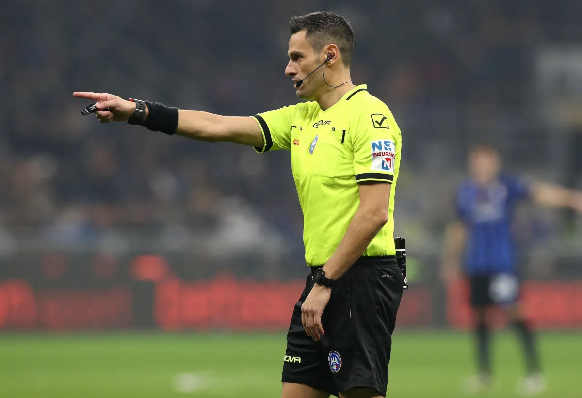 Wasit Italia Mariani Pimpin Final Conference League 2026 - sumber: (footballitalia)