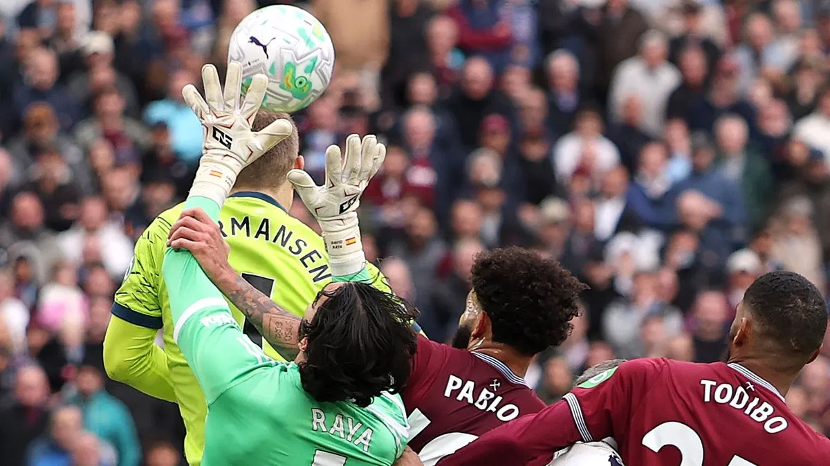 West Ham Akui Keputusan VAR Arsenal Usai Diskusi Raya - sumber: (footballlondon)