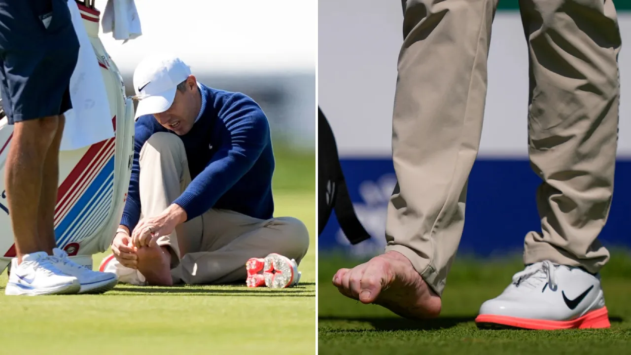 Rory McIlroy terlihat beberapa kali melepas sepatu dan memeriksa kaki kanannya sepanjang sesi Latihan. (Foto: Golf Digest)