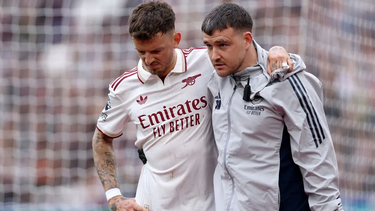 Ben White Tak Perlu Operasi Usai Cedera Lutut di Arsenal