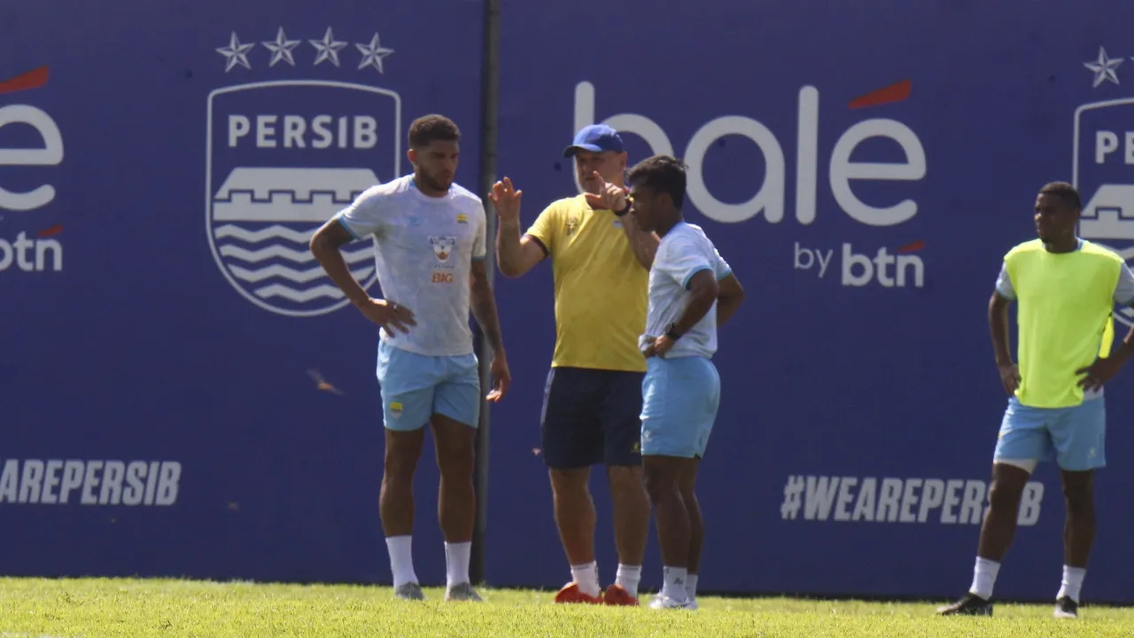Bojan Hodak: Atmosfer Tim Bagus, Persib Fokus Hadapi PSM