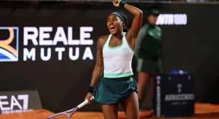 Cori Gauff Terseok-Seok, Tapi Kembali Ke Semifinal Di Roma