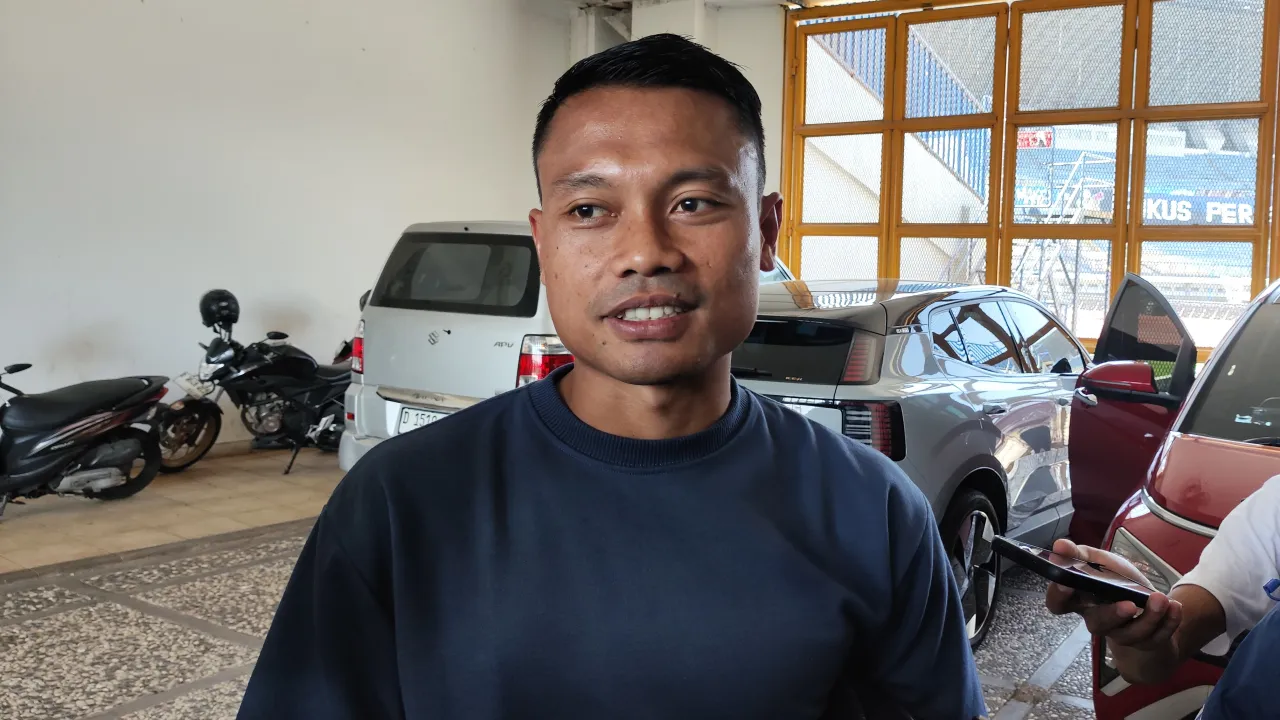 Gelandang Persib, Dedi Kusnandar