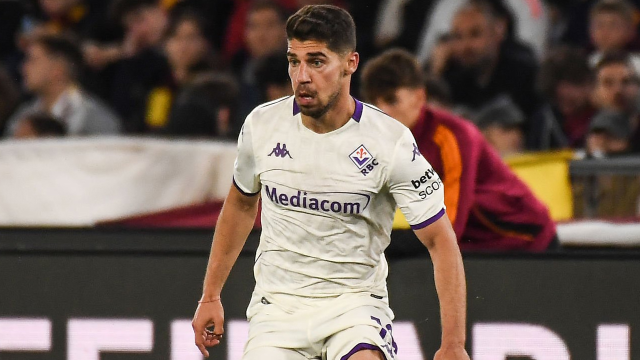 Fiorentina Tidak Akan Permanenkan Manor Solomon dan Jack Harrison