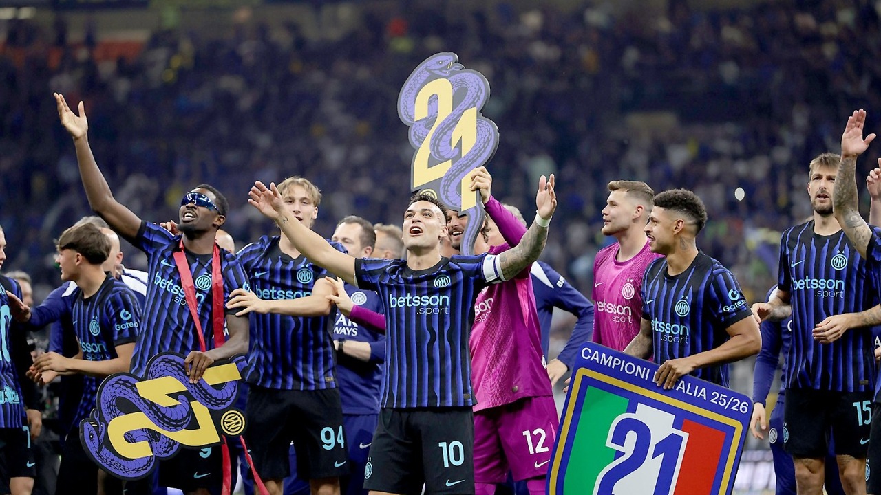 Inter Milan Berhasil Bangun Jurang 18 Poin Atas AC Milan dalam 56 Hari