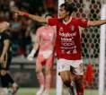Johnny Jansen Puji Sportivitas dan Semangat Juang Bali United