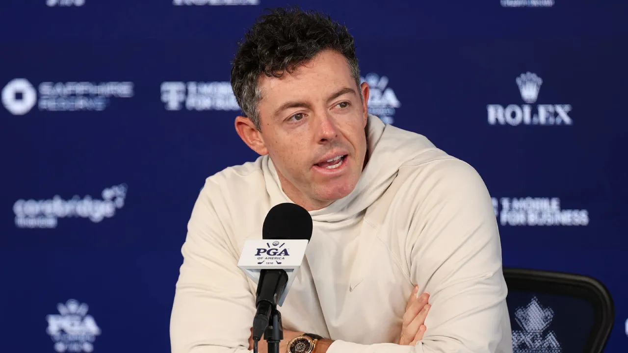 Rory McIlroy mengatakan dirinya kini bersyukur kesepakatan penyatuan golf profesional pria tidak benar-benar terjadi. (Foto: Golf Digest)