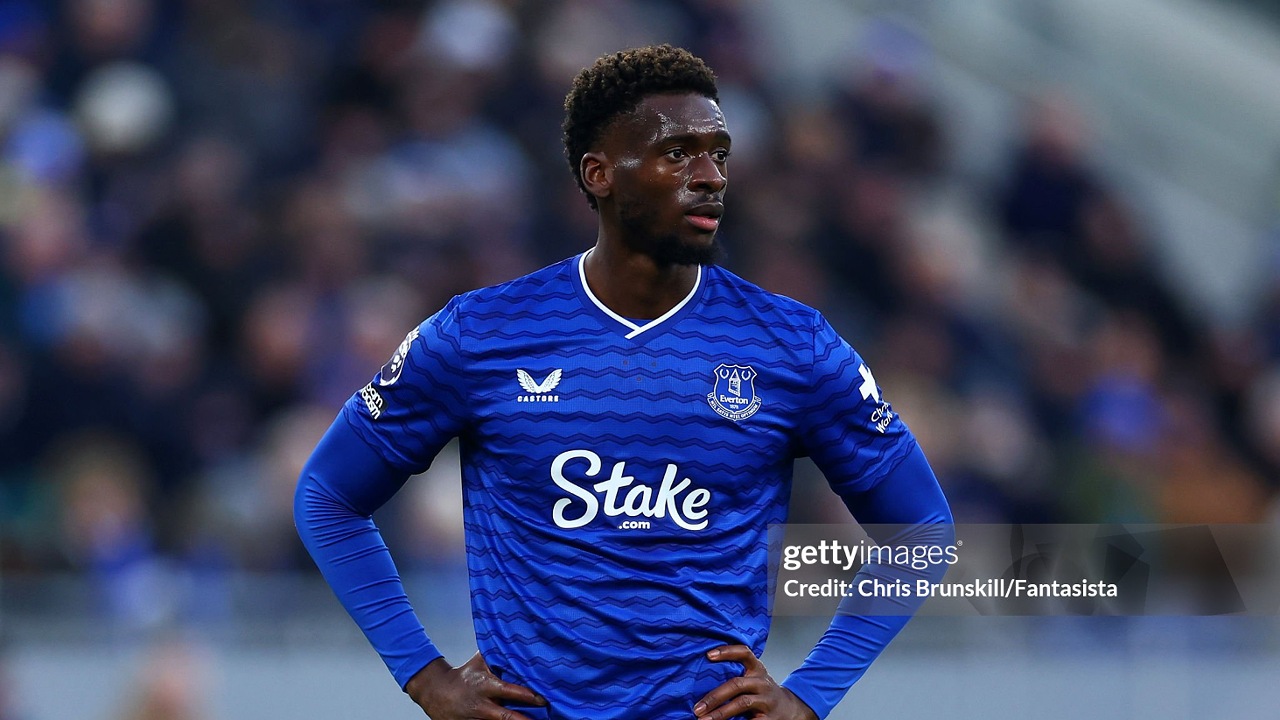 Tim Iroegbunam Kirim Peringatan Jelang Everton vs Sunderland