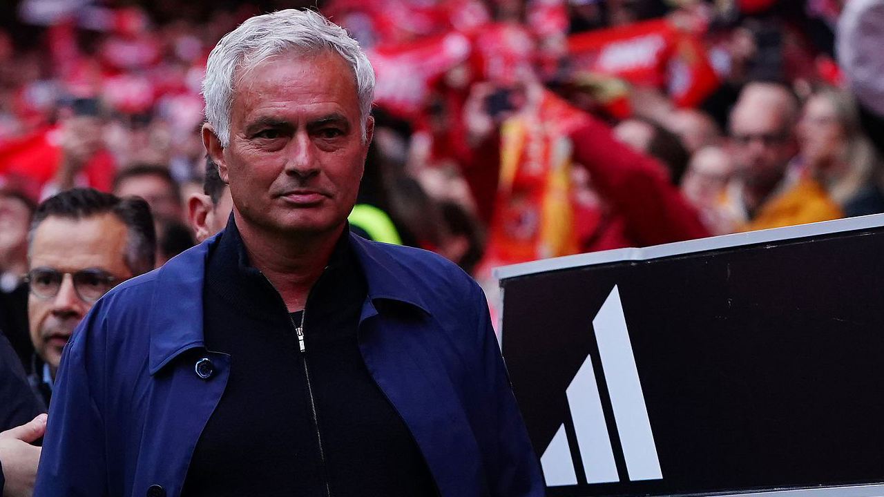 Wesley Sneijder Dukung Jose Mourinho Kembali Latih Real Madrid