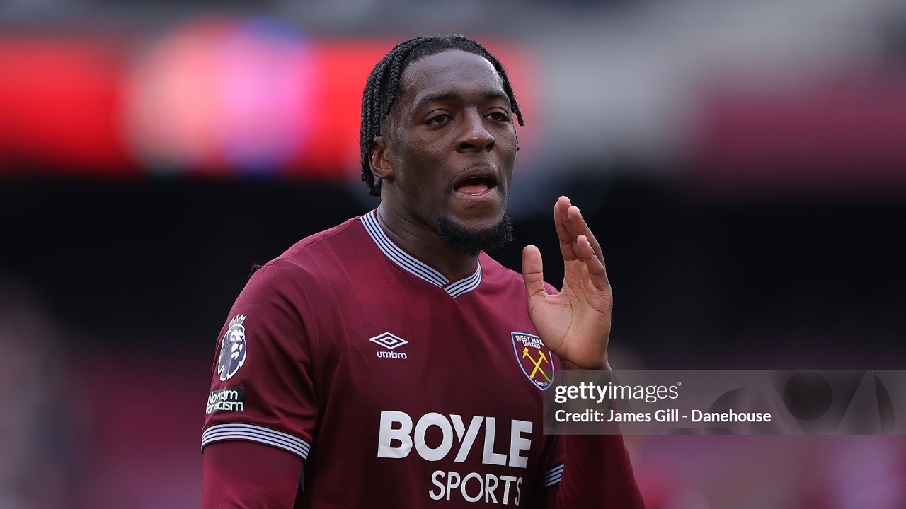 West Ham dan Leeds Berebut Bek Chelsea, Axel Disasi