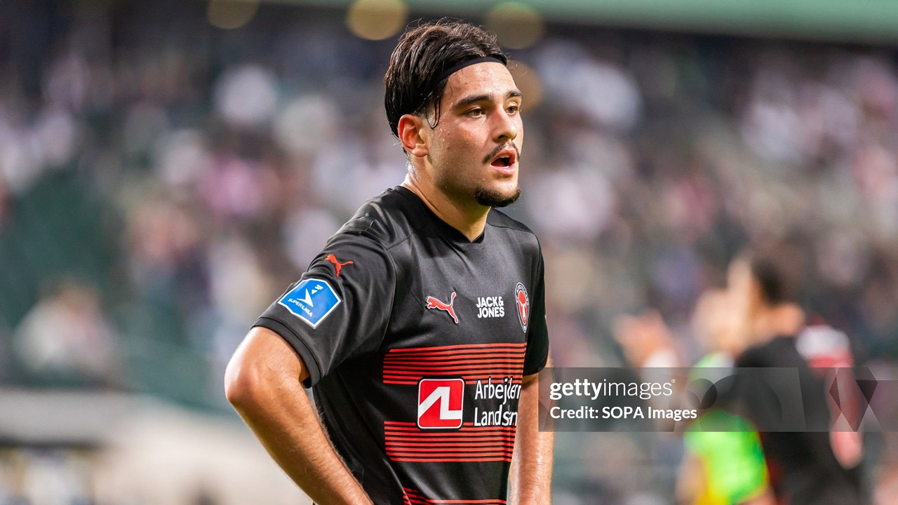 Aral Simsir Masuk Radar Wolves dan Galatasaray