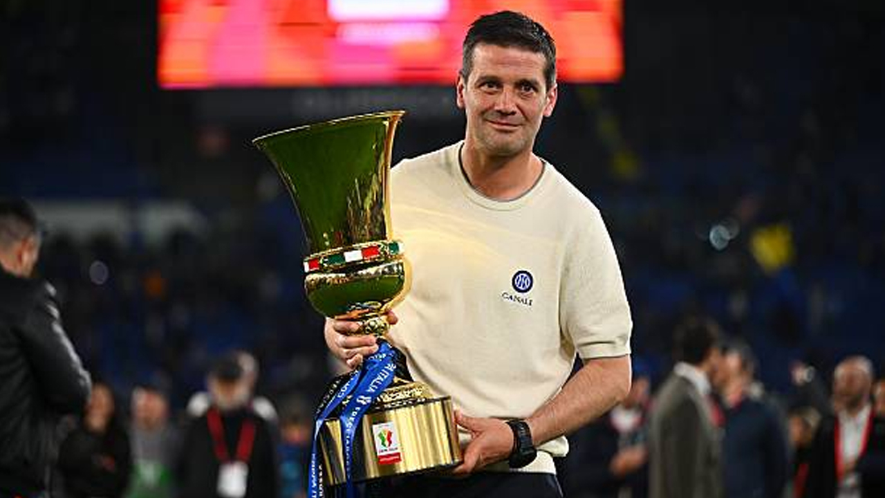 Cristian Chivu Ungkap Kunci Sukses Inter Milan Raih Double Winners