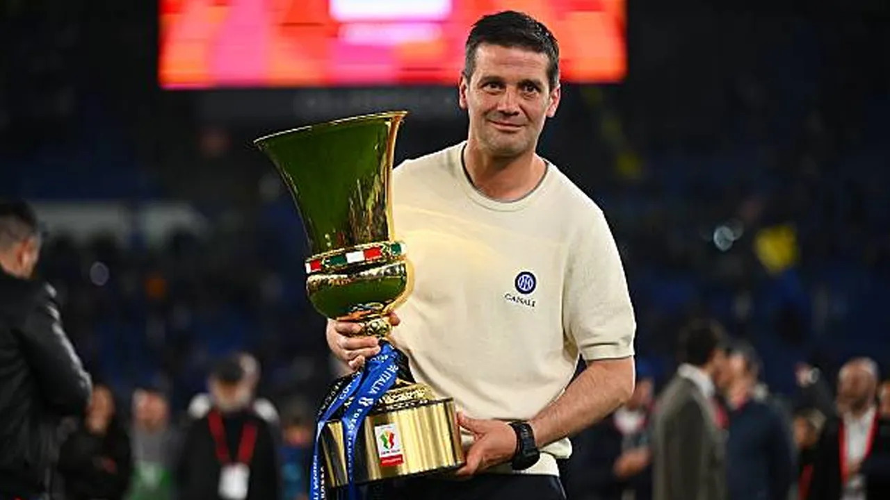 Cristian Chivu Ungkap Kunci Sukses Inter Milan Raih Double Winners