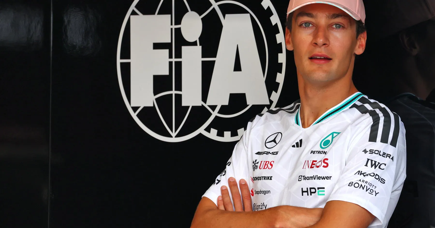 George Russell Dapat Dukungan dalam Persaingan Ketat dengan Kimi - sumber: (racingnews365)