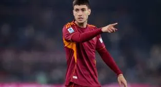 Soule Jadi Incaran Aston Villa Usai Lepas Malen ke Roma
