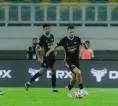 Ivar Jenner Siap Bawa Dewa United FC Raih Poin Penuh di Markas Persis Solo