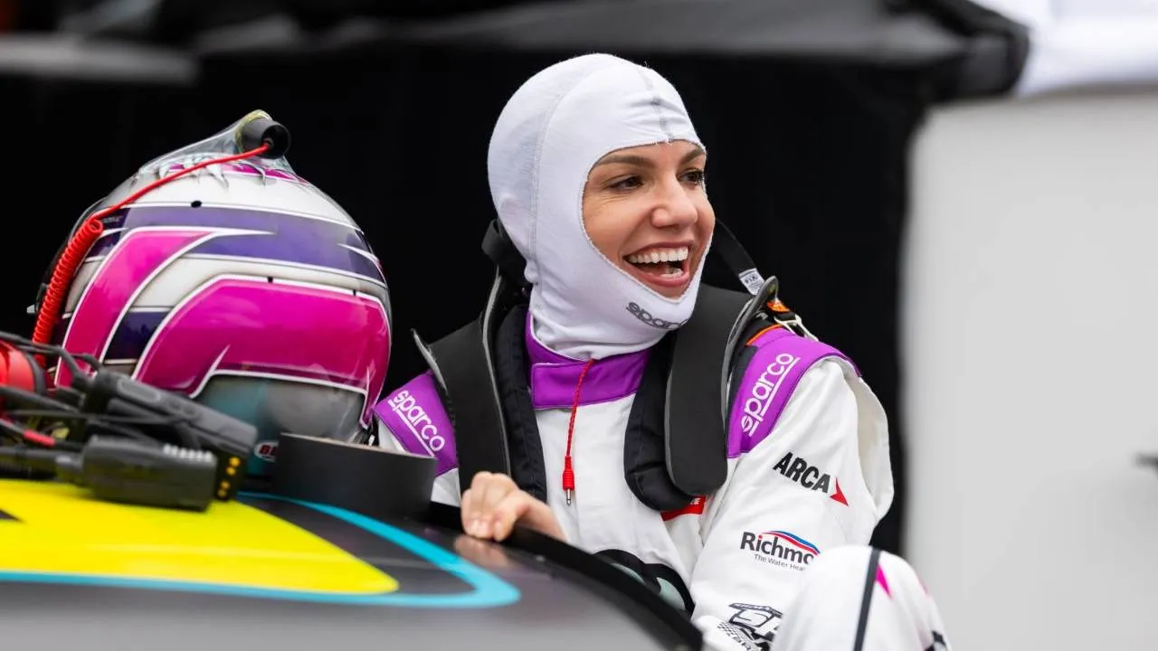 Jika berhasil menyelesaikan kedua balapan tersebut, Katherine Legge akan menjadi perempuan pertama yang menuntaskan tantangan yang dikenal sebagai “The Double”. (Foto: AP)