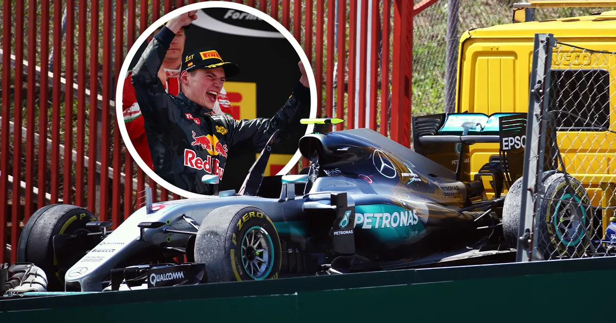 Kemenangan Bersejarah Verstappen, Mercedes Alami Kekacauan - sumber: (racingnews365)