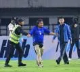 Komentar Persib Kena Sanksi Berat AFC Akibat Ulah Suporter