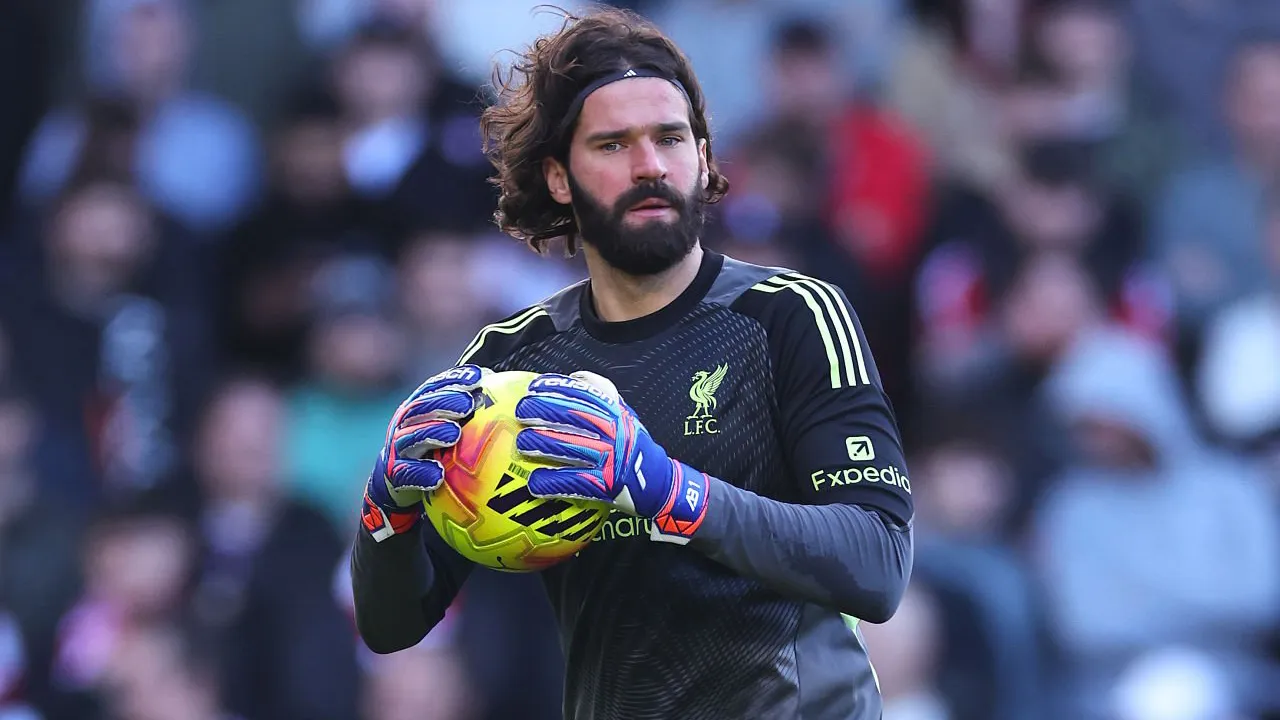 Alisson Becker.