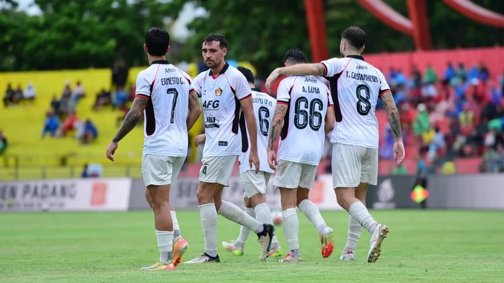 Marcos Reina Bertekad Pertahankan Rekor Persik di Laga Kandang Terakhir Melawan Persija - sumber: (ileagueid)