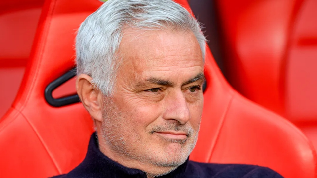 Mikael Silverstre Beberkan Alasan Real Madrid Merekrut Mourinho