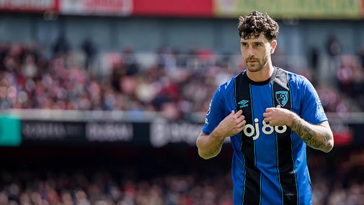 Pergi dengan Status Bebas Transfer, Marcos Senesi Tinggalkan Bournemouth